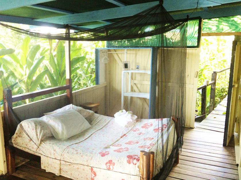 Lookout Inn Beach Rain-Forest Eco Lodge Carate Екстериор снимка